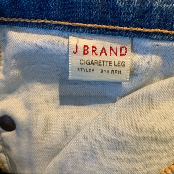 J Brand Blue Cigarette Leg Denim Jeans. Classic Light Wash.Size 26. - Picture 8 of 12